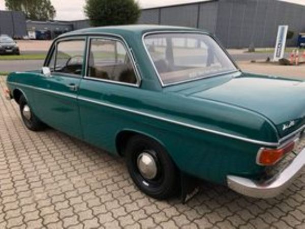 Audi 60L